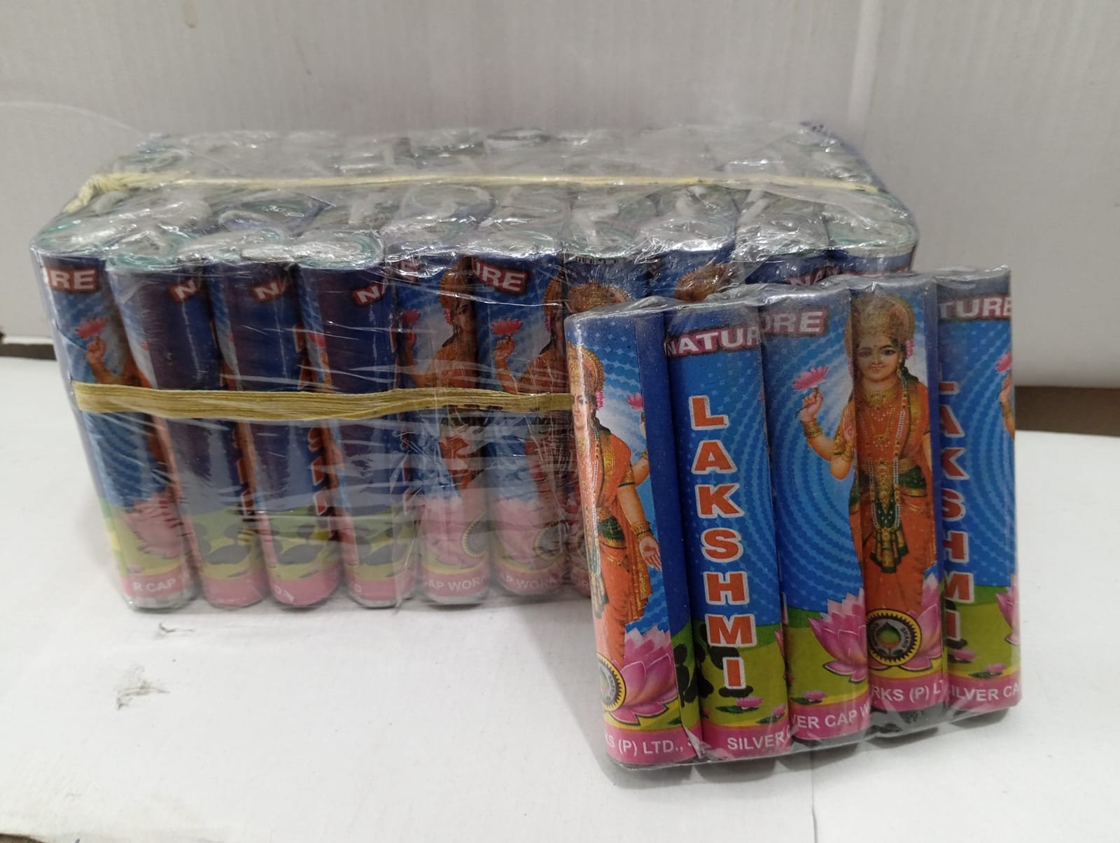 4'' Mega Deluxe Lakshmi / Hulk 4 சூப்பர் டீலக்ஸ் லட்சுமி